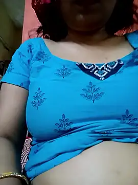 Snapshot of sunita-doll chatting on March 23, 2026, 1:42 am sunita-doll online show from March 23, 2026, 1:42 am