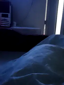 narcismarcu11 online show from October 13, 2025, 7:08 am