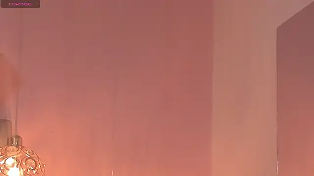 melanie hh online show from October 21, 2025, 4:02 am