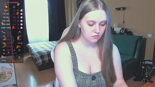 Snapshot of Alice_Dreamgirl_ chatting on November 4, 2025, 10:36 am Alice Dreamgirl online show from November 4, 2025, 10:36 am