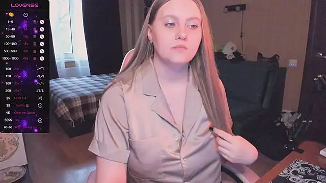 Snapshot of Alice_Dreamgirl_ chatting on November 11, 2025, 11:54 am Alice Dreamgirl online show from November 11, 2025, 11:54 am