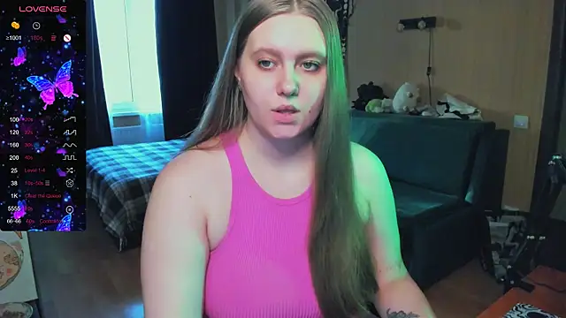 Snapshot of Alice_Dreamgirl_ chatting on November 15, 2025, 11:51 am Alice Dreamgirl online show from November 15, 2025, 11:51 am