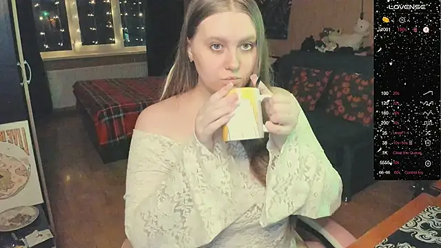 Alice Dreamgirl  online show from December 19, 2025, 1:40 pm