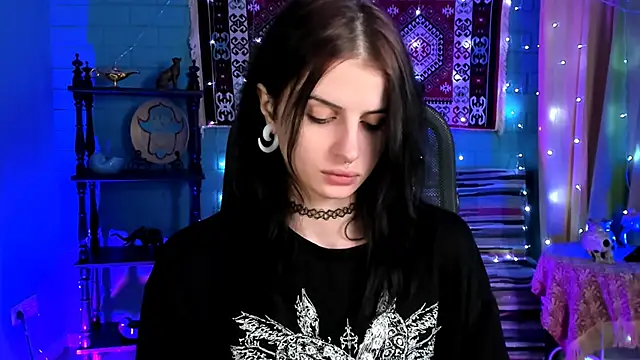 Snapshot of JadeCastle_ chatting on February 8, 2026, 4:21 pm JadeCastle online show from February 8, 2026, 4:21 pm
