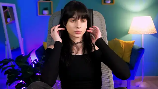 Snapshot of JadeCastle_ chatting on March 10, 2026, 4:34 pm JadeCastle online show from March 10, 2026, 4:34 pm