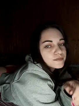 Snapshot of Eleni_Pappa chatting on February 17, 2025, 8:19 am Eleni Pappa online show from February 17, 2025, 8:19 am