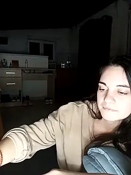 Snapshot of Eleni_Pappa chatting on February 24, 2025, 5:53 pm Eleni Pappa online show from February 24, 2025, 5:53 pm