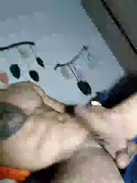 Snapshot of smith2024xxx23cm chatting on December 26, 2024, 5:26 am smith2024xxx23cm online show from December 26, 2024, 5:26 am