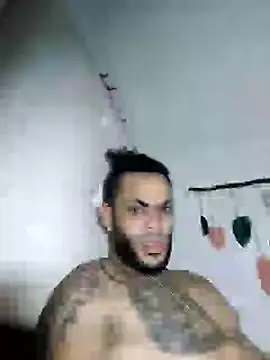 Snapshot of smith2024xxx23cm chatting on January 8, 2025, 10:27 pm smith2024xxx23cm online show from January 8, 2025, 10:27 pm