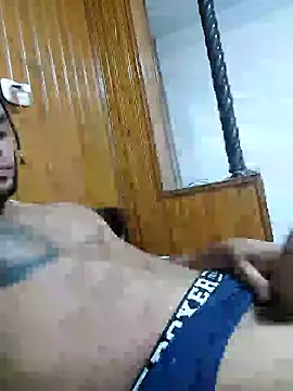 Snapshot of smith2024xxx23cm chatting on March 13, 2025, 6:05 am smith2024xxx23cm online show from March 13, 2025, 6:05 am