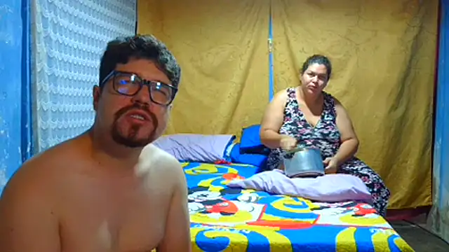 pecadodulce123 online show from June 11, 2026, 3:32 pm