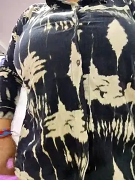 Miss balloonsmila online show from November 15, 2025, 3:59 am