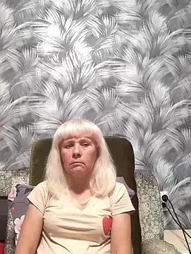 sakura blonde online show from November 6, 2025, 5:58 pm