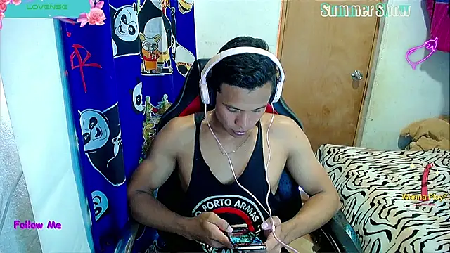 Willy Mate online show from December 20, 2024, 6:13 pm