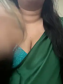 Akhi Akshaya online show from December 18, 2024, 1:23 pm