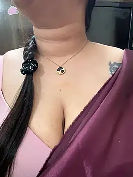 Akhi Akshaya online show from December 25, 2024, 6:52 pm