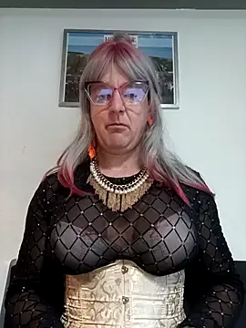 Snapshot of sexynadinets89 chatting on February 14, 2025, 6:45 am sexynadinets89 online show from February 14, 2025, 6:45 am