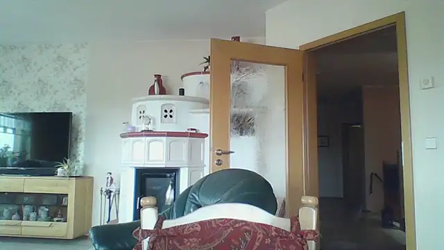 Snapshot of sexynadinets89 chatting on September 9, 2025, 11:10 am sexynadinets89 online show from September 9, 2025, 11:10 am