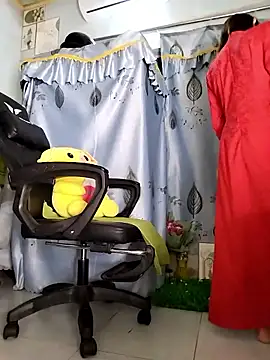 Lucy limon online show from September 20, 2025, 4:08 pm