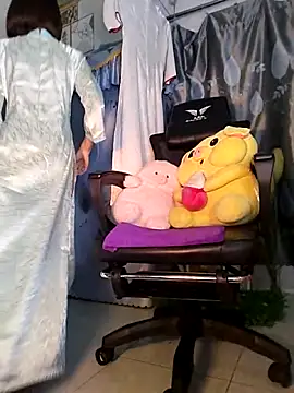 Lucy limon online show from February 4, 2026, 4:57 pm