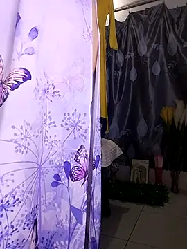 Lucy limon online show from April 9, 2026, 10:59 pm