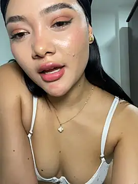 Snapshot of Just_valen chatting on February 26, 2026, 8:13 am Just valen online show from February 26, 2026, 8:13 am