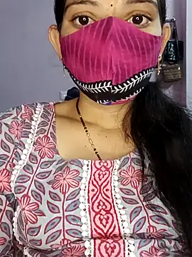 Snapshot of Telugu_Cute_Angel chatting on February 18, 2025, 2:49 am Telugu Cute Angel online show from February 18, 2025, 2:49 am