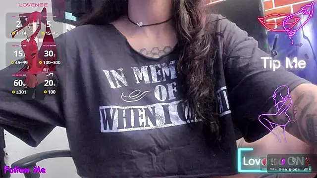 Snapshot of marlenna chatting on March 18, 2025, 11:41 am marlenna online show from March 18, 2025, 11:41 am