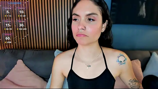 Snapshot of Gaby_Ferrer chatting on November 20, 2025, 2:28 pm Gaby Ferrer online show from November 20, 2025, 2:28 pm