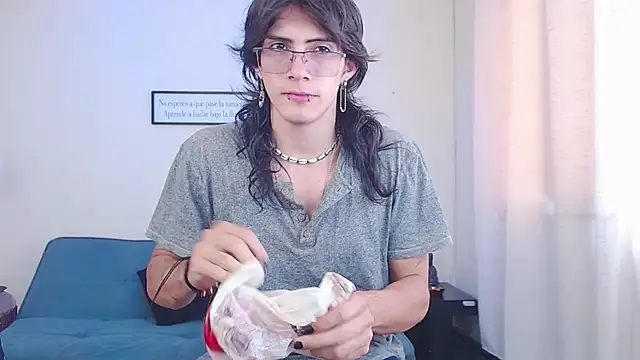 andreey50 online show from January 13, 2025, 8:04 pm