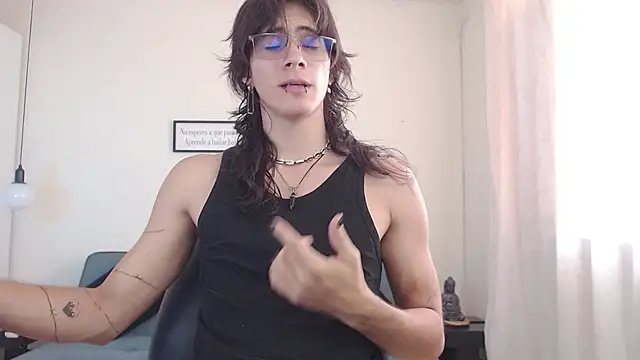 andreey50 online show from March 17, 2025, 7:58 pm