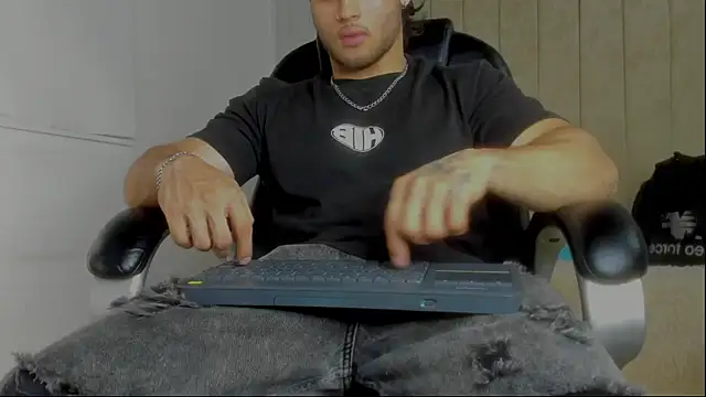 jeicob gagnon online show from January 13, 2026, 9:31 pm