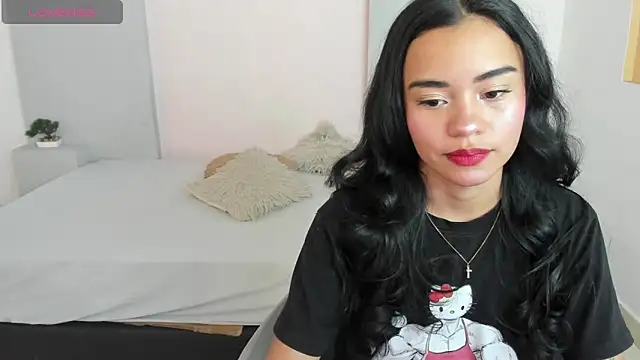 Snapshot of SelenaFox7 chatting on December 21, 2024, 7:49 pm SelenaFox7 online show from December 21, 2024, 7:49 pm