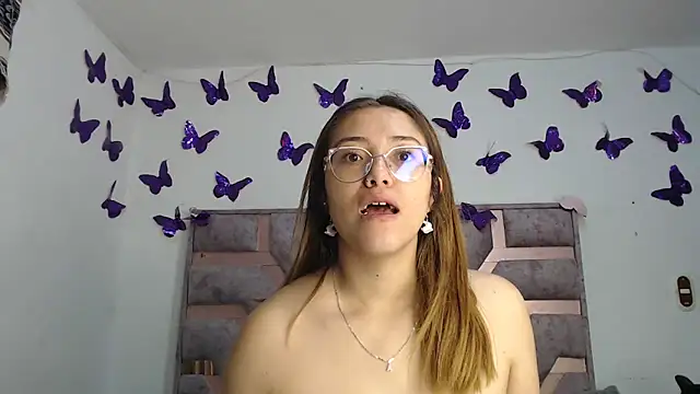 Anny Fox- online show from February 6, 2026, 4:17 am