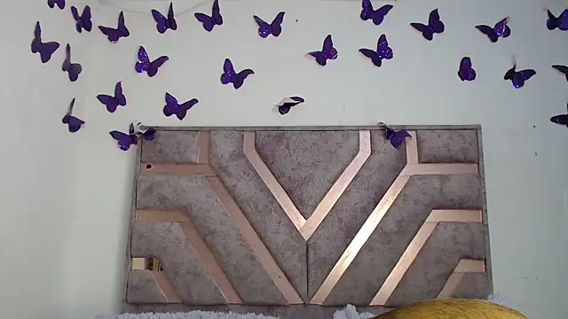 Anny Fox- online show from March 26, 2026, 4:07 am