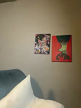 Snapshot of Zizi-campbel chatting on February 23, 2026, 1:41 pm Zizi-campbel online show from February 23, 2026, 1:41 pm