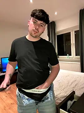 gayboooy nrw online show from November 30, 2025, 5:28 pm