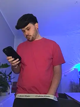 gayboooy nrw online show from April 13, 2026, 8:47 pm