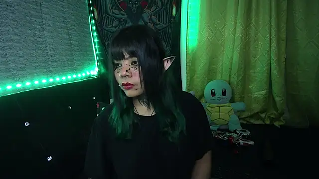 Snapshot of Eta_carinae chatting on October 4, 2025, 1:36 am Eta carinae online show from October 4, 2025, 1:36 am