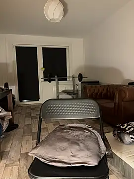 Snapshot of MYniceHardCock chatting on March 1, 2025, 12:07 am MYniceHardCock online show from March 1, 2025, 12:07 am