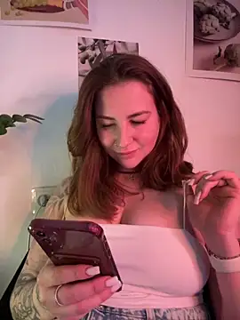 MayaMystic online show from April 13, 2026, 1:05 pm