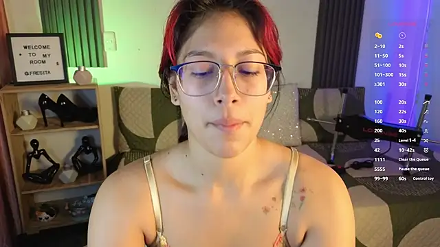 Fresita Rosita online show from October 24, 2025, 12:23 pm