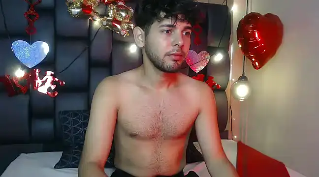 Snapshot of Samir_bear chatting on February 13, 2025, 12:21 pm Samir bear online show from February 13, 2025, 12:21 pm