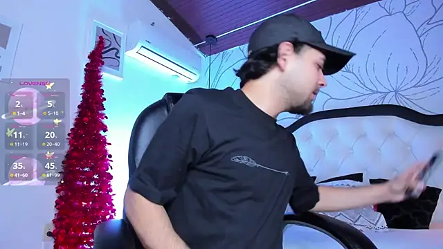 Samir bear online show from December 19, 2025, 12:34 pm