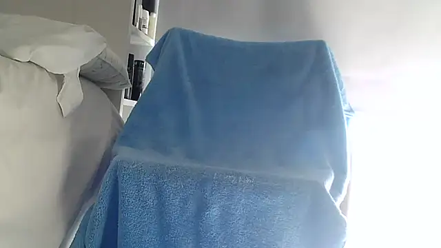 Snapshot of teek1234_1 chatting on October 29, 2025, 4:09 pm teek1234 1 online show from October 29, 2025, 4:09 pm