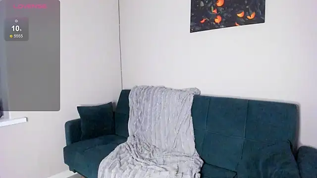 imMolly11 online show from February 7, 2025, 1:22 pm