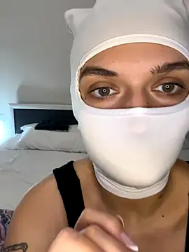 Snapshot of Nikki_Hoee chatting on November 15, 2025, 1:40 pm Nikki Hoee online show from November 15, 2025, 1:40 pm