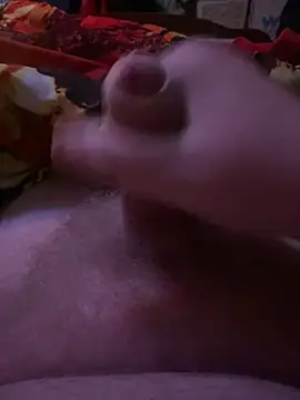 Snapshot of makedaddyhappy6 chatting on October 1, 2025, 12:27 am makedaddyhappy6 online show from October 1, 2025, 12:27 am