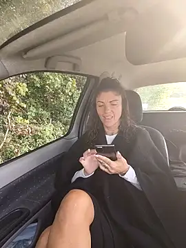 sansan2411 online show from October 14, 2025, 11:00 am