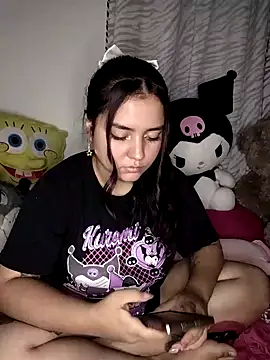 Snapshot of Ema_kraus chatting on February 24, 2025, 5:11 am Ema kraus online show from February 24, 2025, 5:11 am